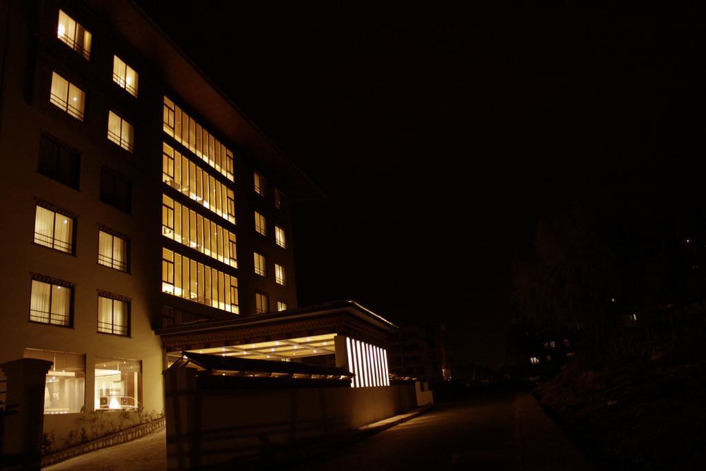 Ariya Hotel Thimphu Buitenkant foto