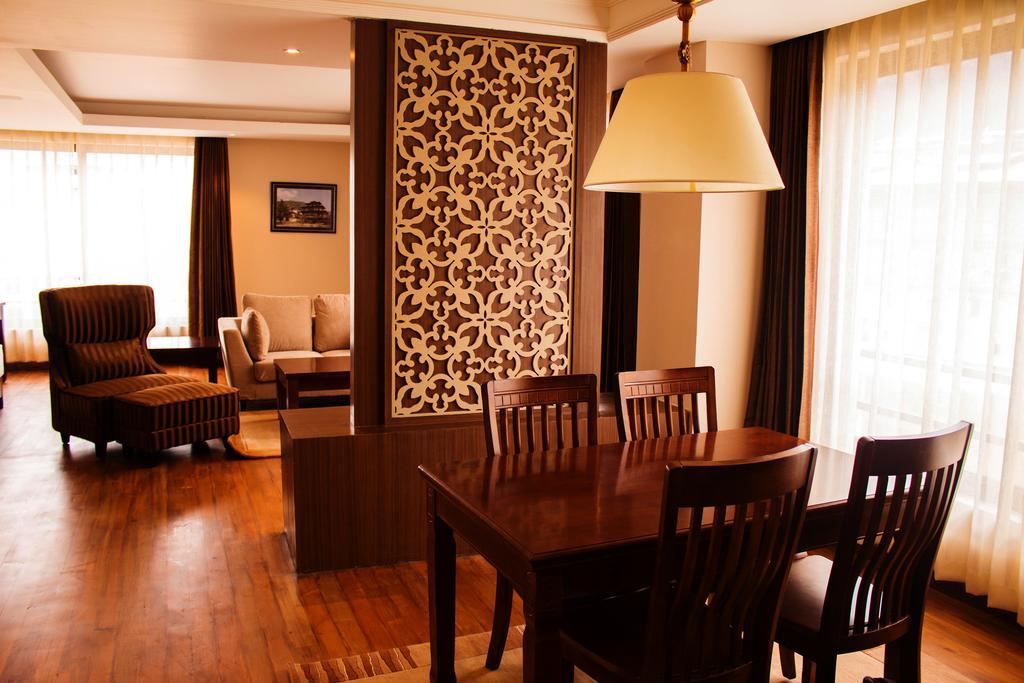 Ariya Hotel Thimphu Buitenkant foto