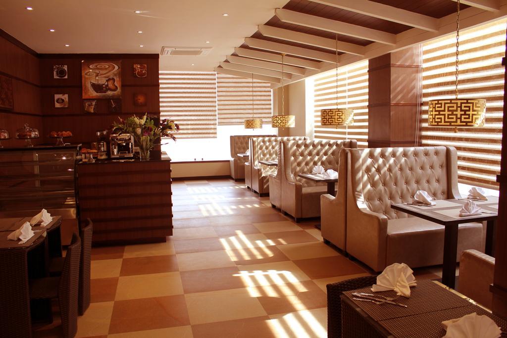 Ariya Hotel Thimphu Buitenkant foto