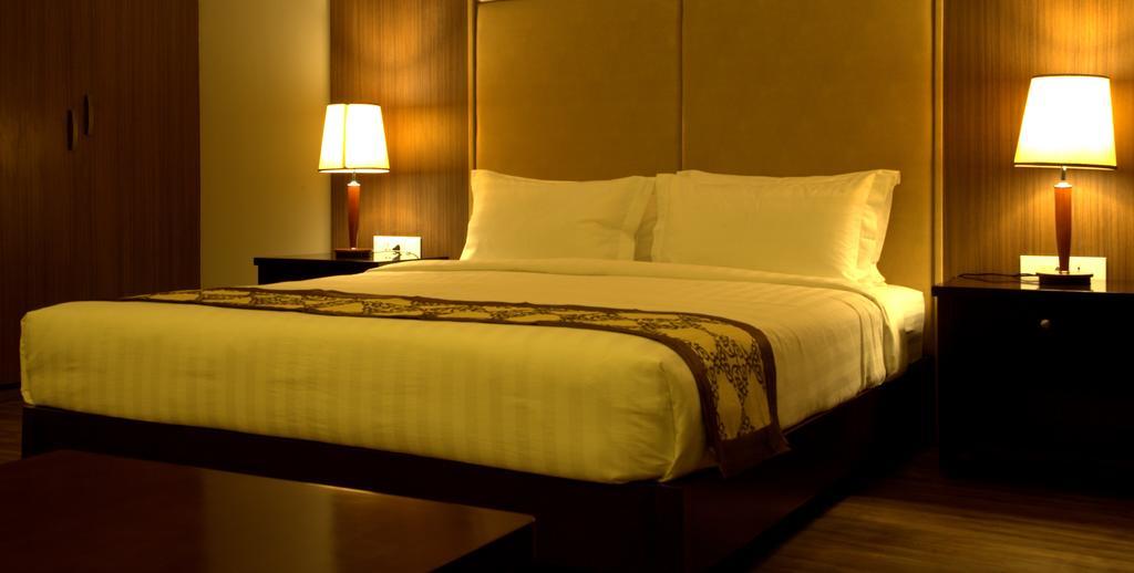 Ariya Hotel Thimphu Buitenkant foto